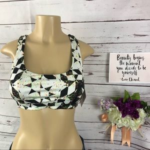 NWT Victoria’s Secret strappy racerback sport bra